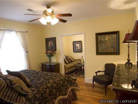 Robinwood Bed And Breakfast 리틀록 객실 사진